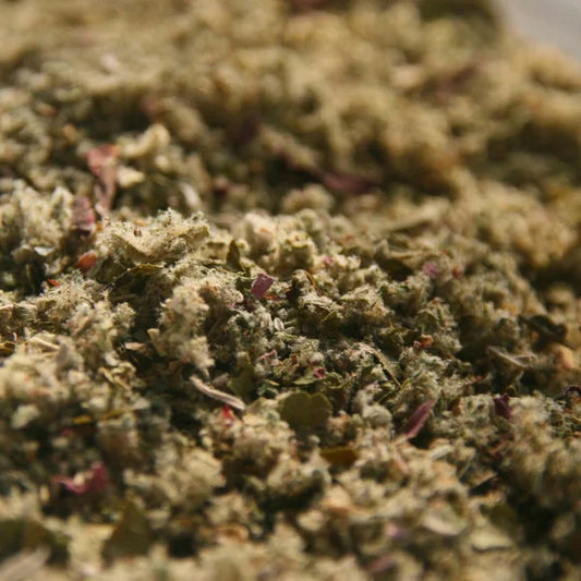 Fumer sans tabac : les bienfaits des blends d’herbes avec la marijuana et le hashish