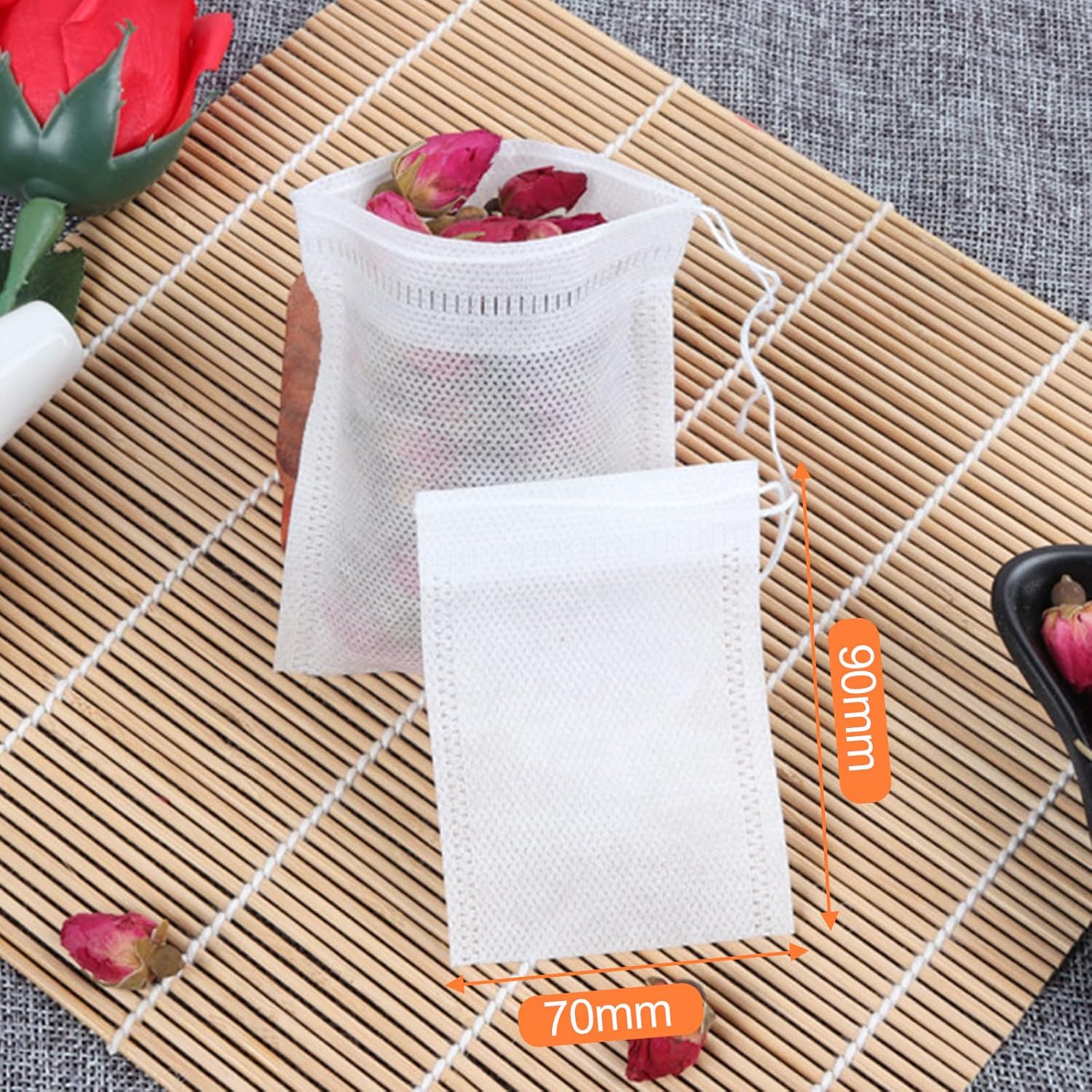 Newaner 200 Filtre à Thé Papier Jetable, 7cm X 9 cm Filtre a The Jetables avec Cordon, Sachet de Thé Jetable, Filtre Thé pour Thé Parfumé, Épices, Vanille, Lavande, Café